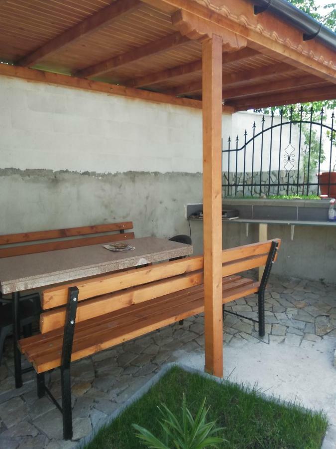 Guest House Nani Asenovgrad Exterior photo